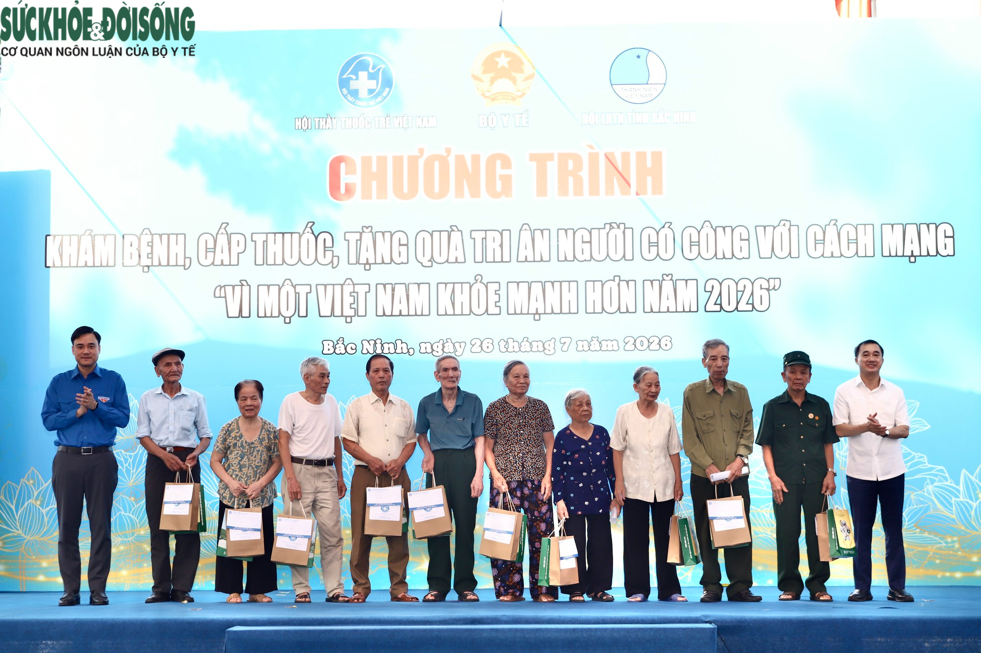 Chương trình tri ân người có công ở Bắc Ninh- Ảnh 2.