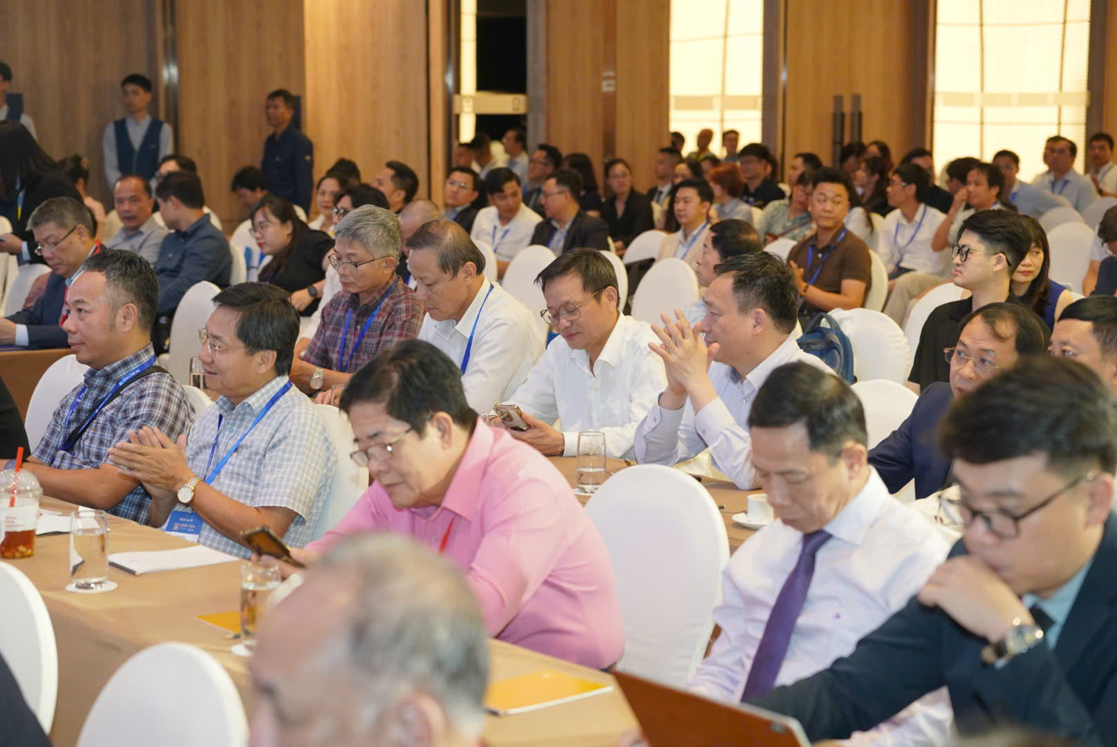 Y Học Giới Tính: Tăng Cường Chất Lượng Dân Số và Phù Hợp Với Già Hóa