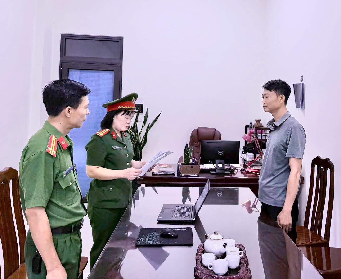 1000057870-1786195099119690872556 Khởi tố cai thầu để công nhân làm việc trên cao một mình, ngã cột điện tử vong- Ảnh 1.