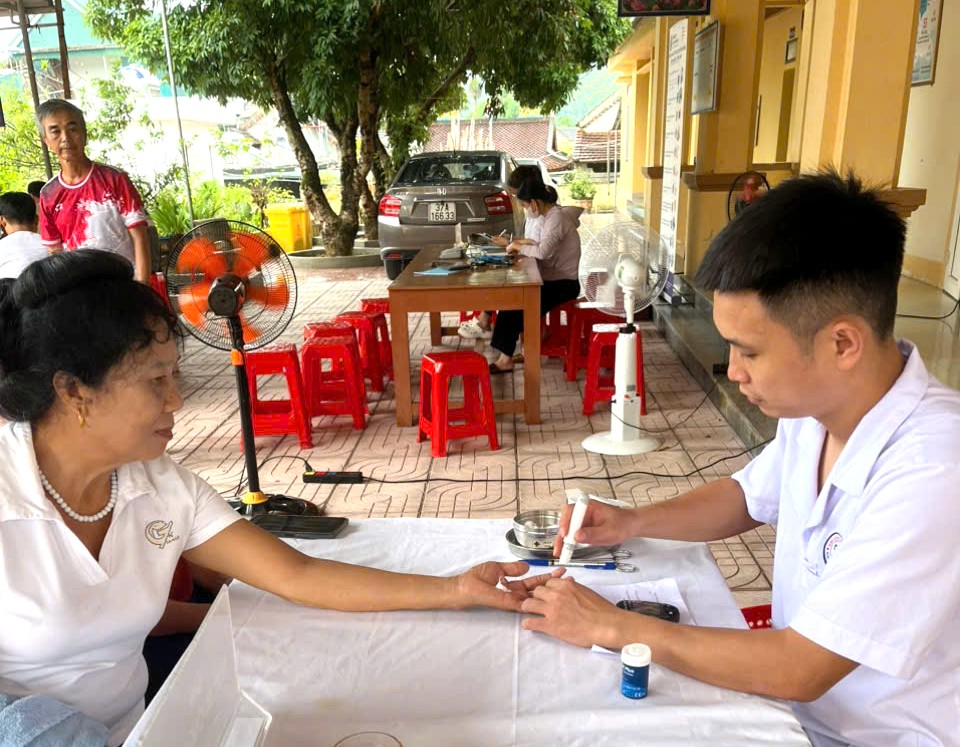 Chương Trình Khám Sàng Lọc Miễn Phí: Đẩy Lùi Đái Tháo Đường Và Bệnh Tuyến Giáp