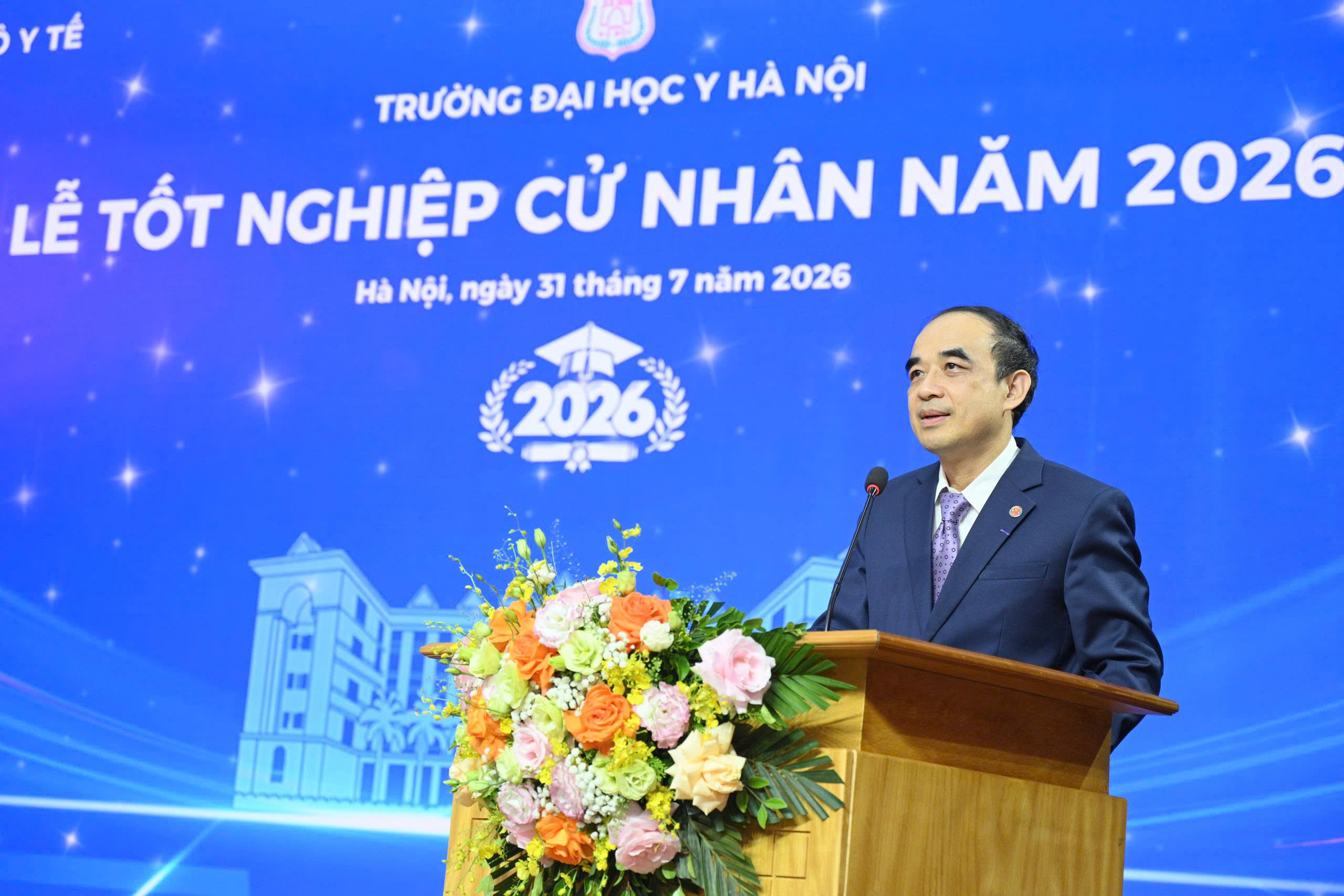 Lễ tốt nghiệp Đại học Y Hà Nội- Ảnh 3.