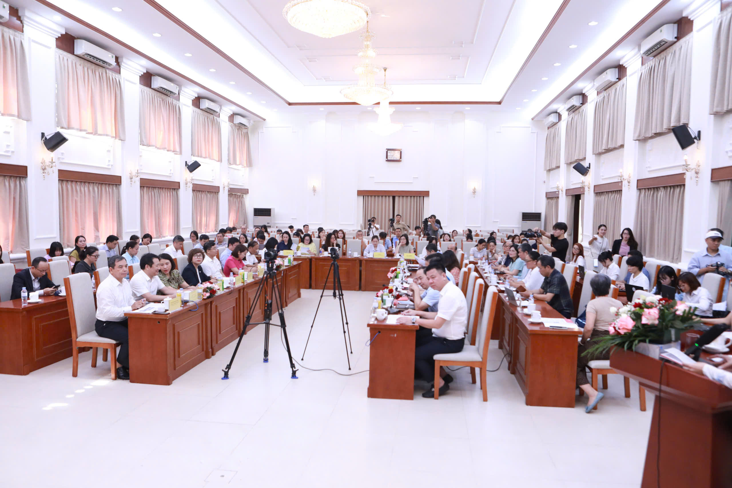 Hội thảo về dinh dưỡng học đường