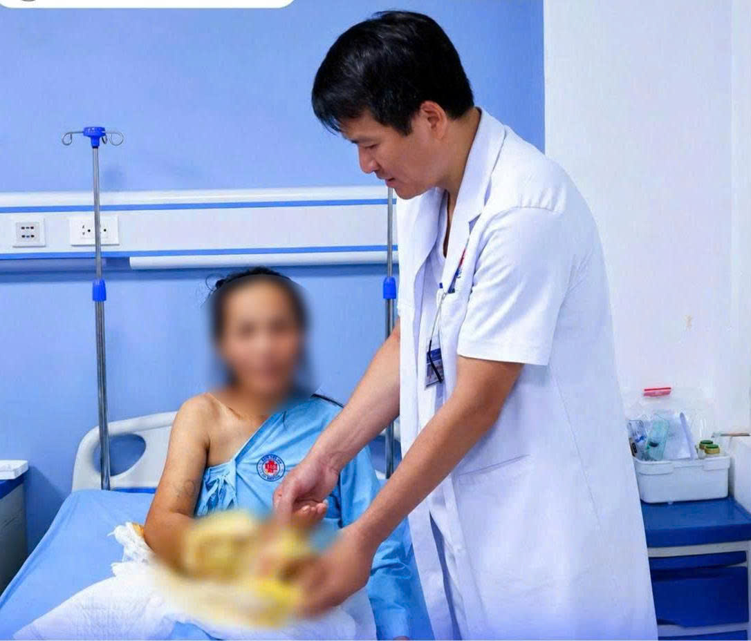 Tai Nạn Nghiêm Trọng: Phẫu Thuật Bảo Tồn Chi Cho Nữ Bệnh Nhân Bị Máy Dập Ngói Cắn Cụt