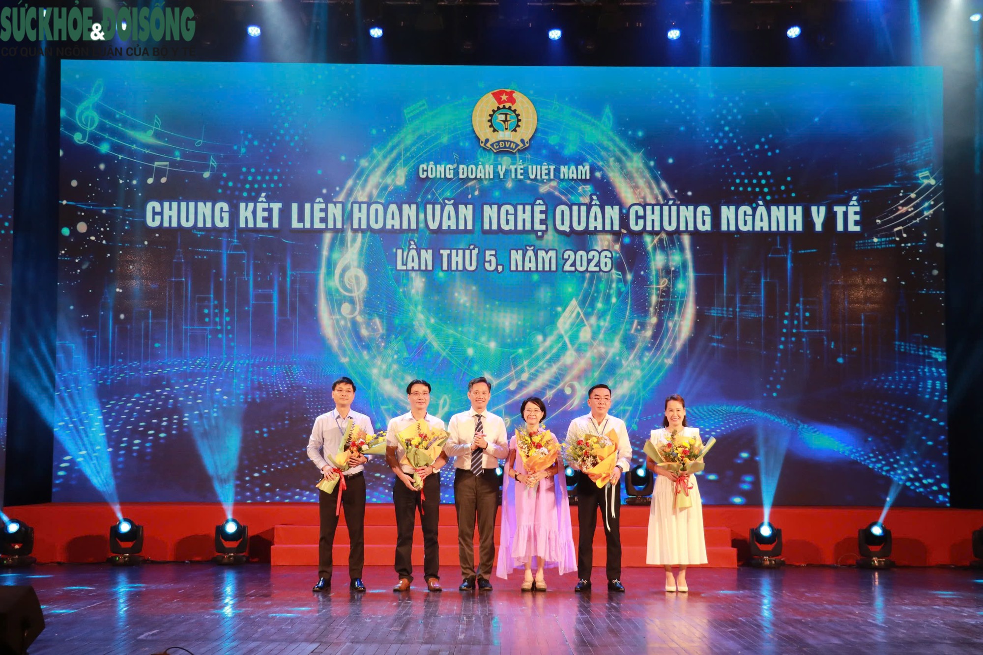 Liên Hoan Văn Nghệ Ngành Y Tế: Gắn Kết và Tôn Vinh Nghề Nghiệp