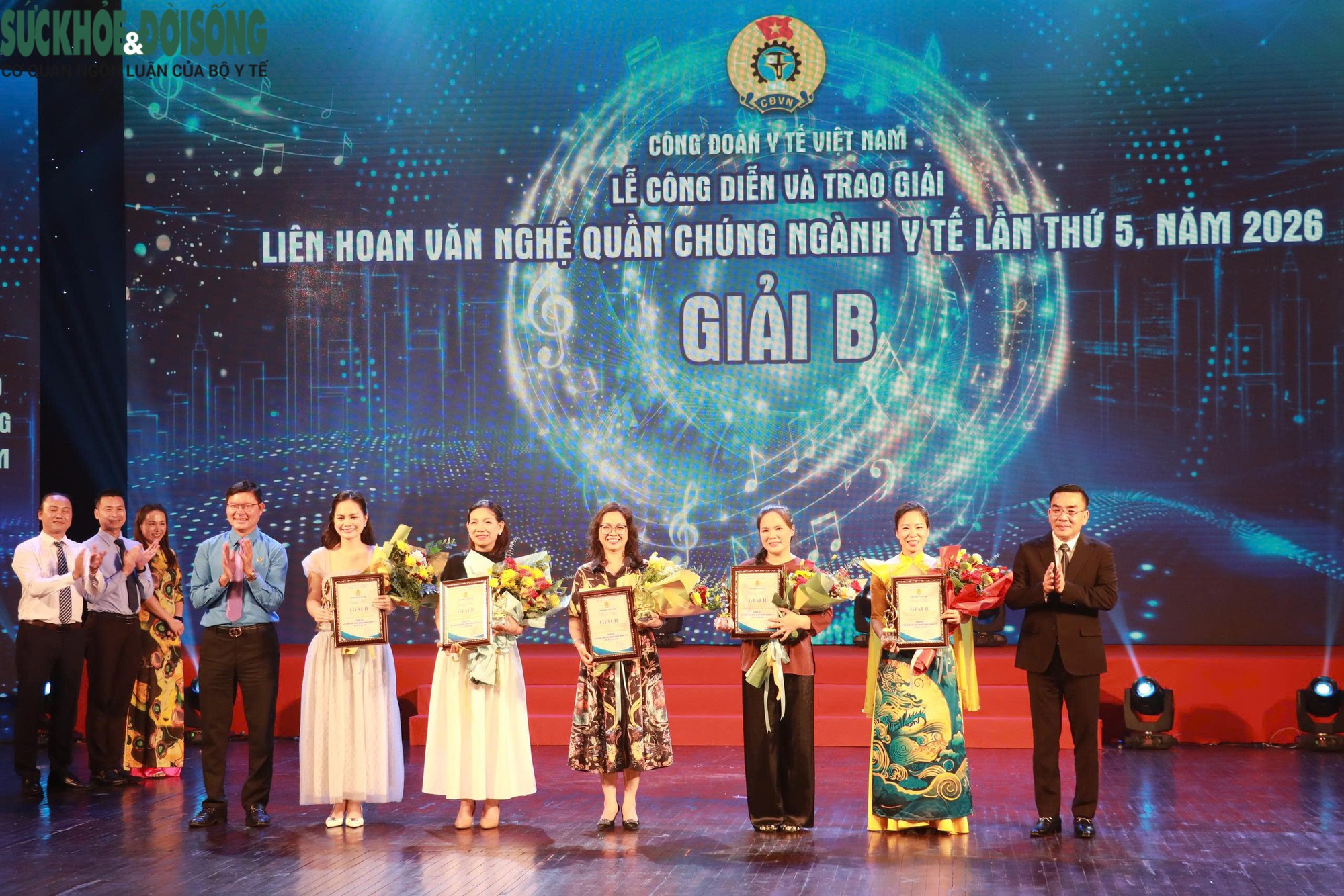Liên hoan văn nghệ quần chúng
