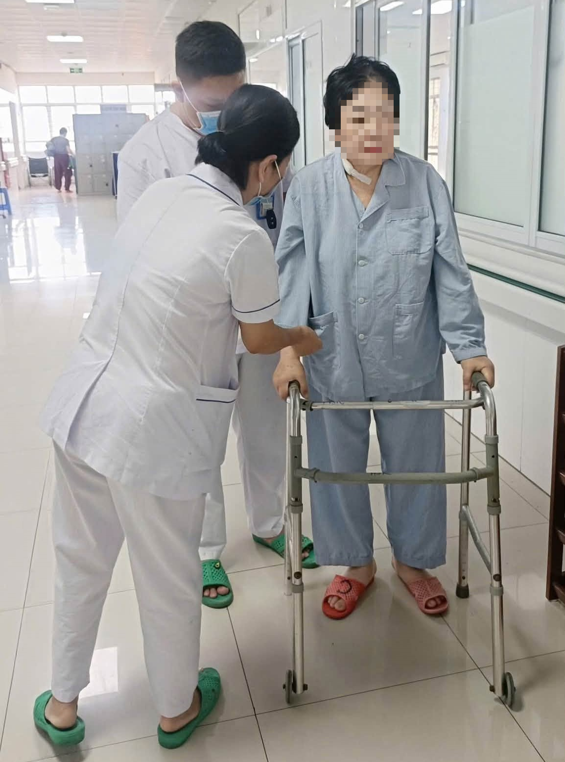 Câu Chuyện Giải Cứu Sinh Tử: Cuộc Chiến Với Cơn Sốc Nhiễm Khuẩn Tại Bệnh Viện Đa Khoa Cẩm Phả