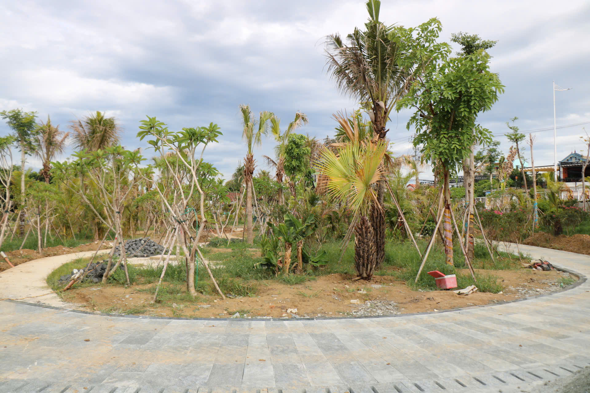 Dự án chỉnh trang bờ sông Hương - Ảnh 5.