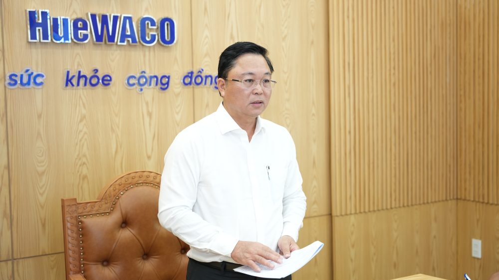 chu-tich-ubnd-tp-hue-2-1787926415428276182224 Chủ tịch UBND TP Huế: Không để người dân thiếu nước sinh hoạt - Ảnh 1.