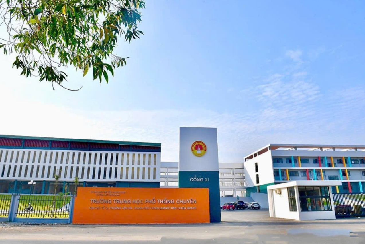 Đoàn Giám Sát Độc Lập Tổ Chức Kỳ Thi Tốt Nghiệp THPT Tại Tuyên Quang
