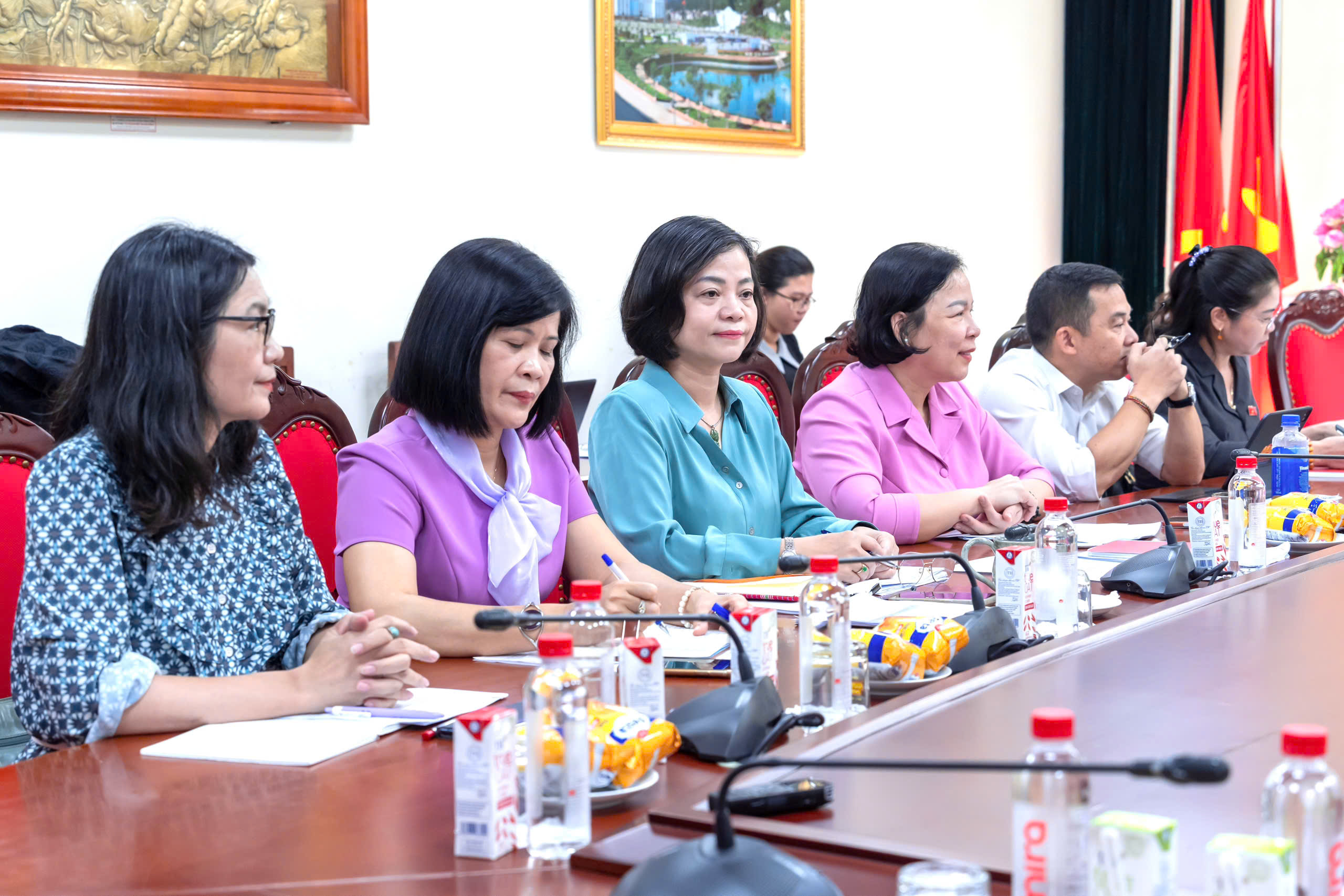 Đề xuất bổ sung 'an toàn tinh thần' vào Luật An toàn, vệ sinh lao động- Ảnh 3.