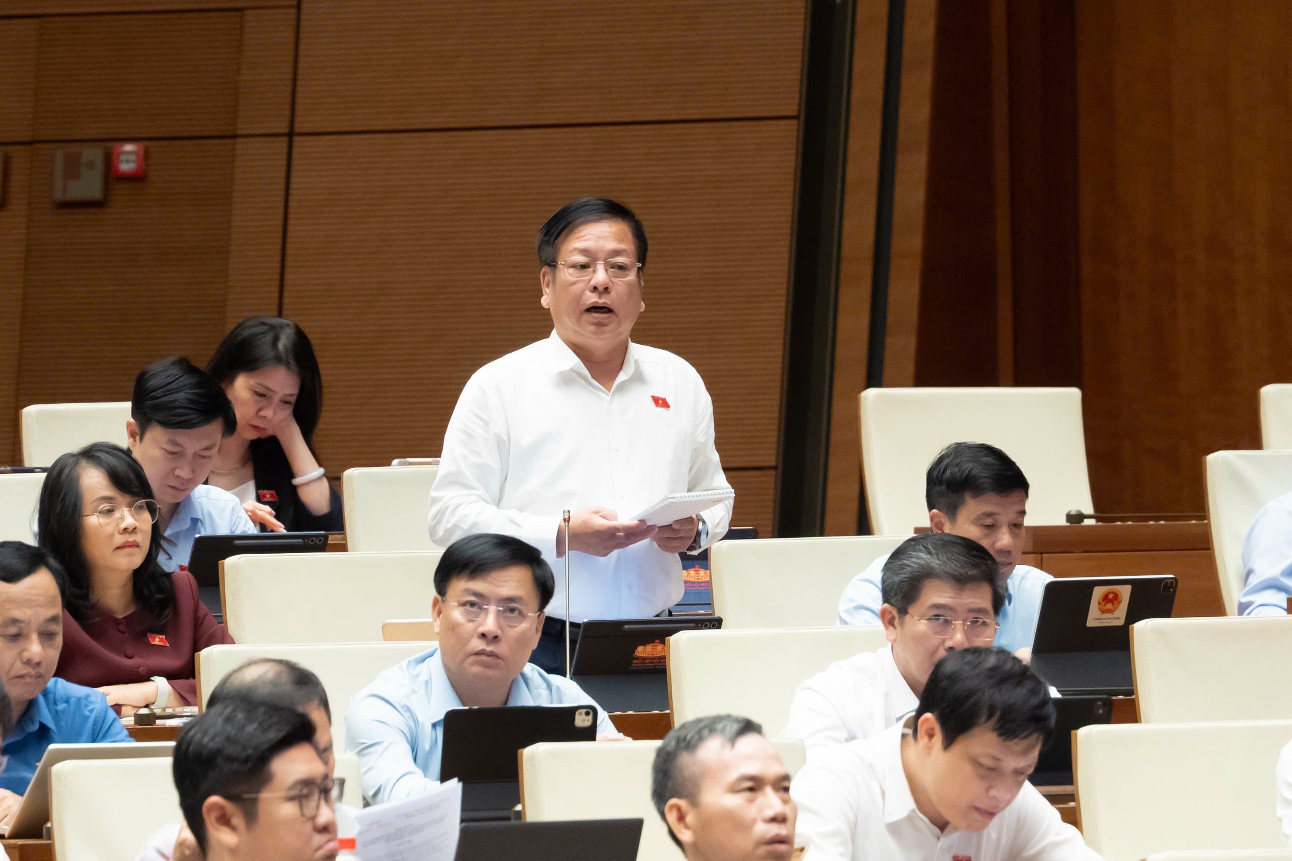 Đại biểu Nguyễn Trường Giang - Đoàn ĐBQH tỉnh Lâm Đồng