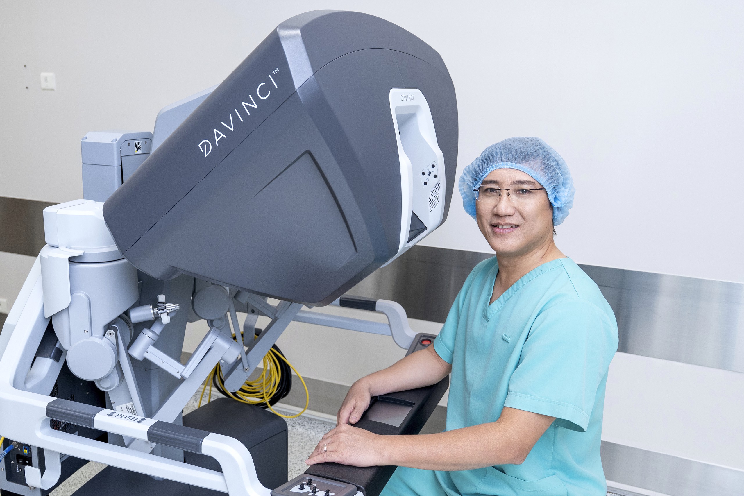 Giải Pháp Phẫu Thuật Robot: An Toàn Cho Bệnh Nhân Dùng Thuốc Chống Đông