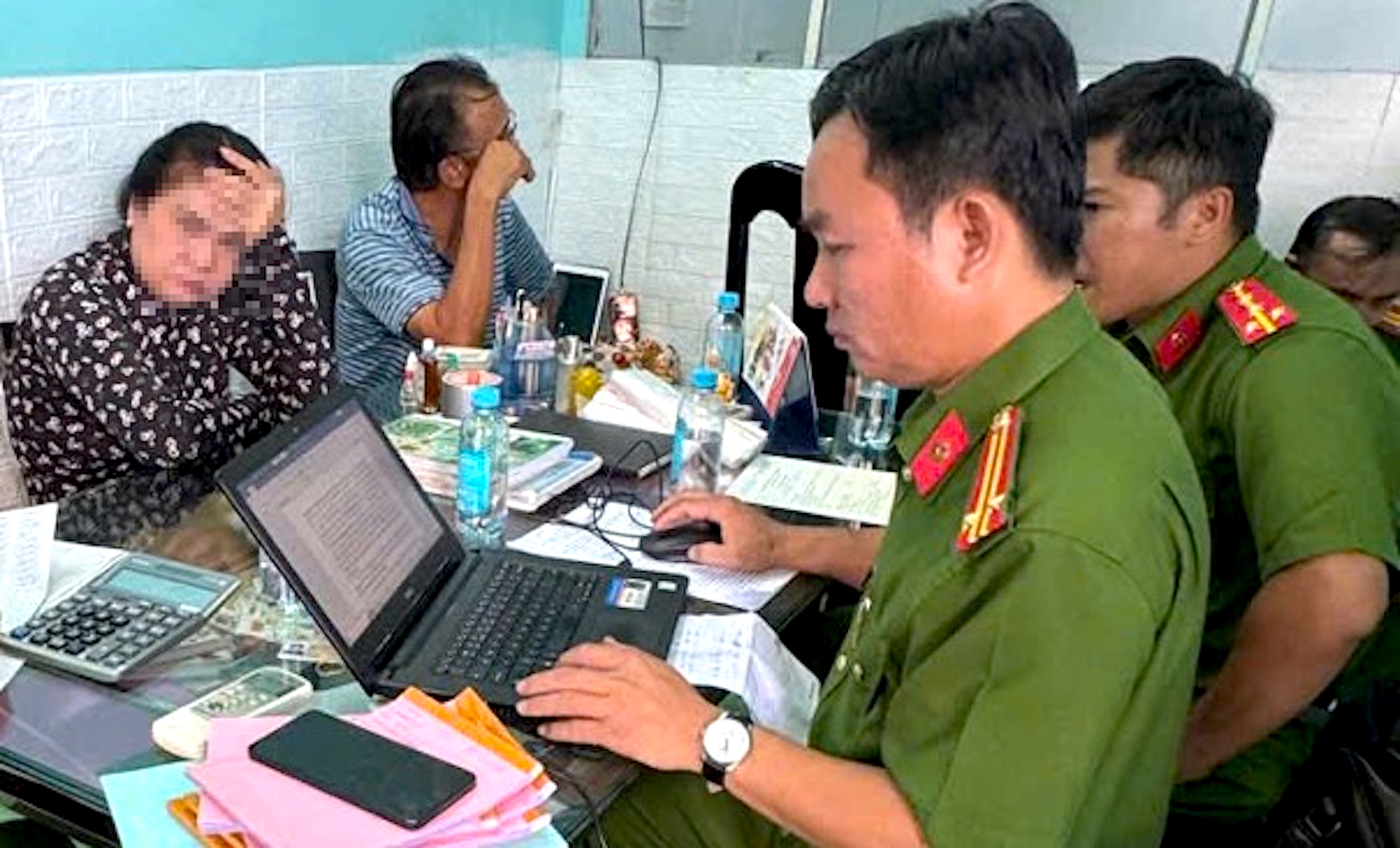 Cuộc Chiến Chống Gạo Giả: Khởi Tố Các Đối Tượng Tại An Giang