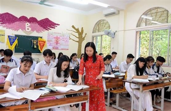 Quản Lý Sắp Xếp Cơ Sở Giáo Dục: Biện Pháp và Chính Sách Mới
