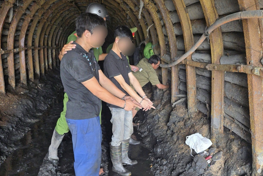 Hai Công Nhân Bị Phát Hiện Sử Dụng Ma Túy Tại Mỏ Than An Điềm