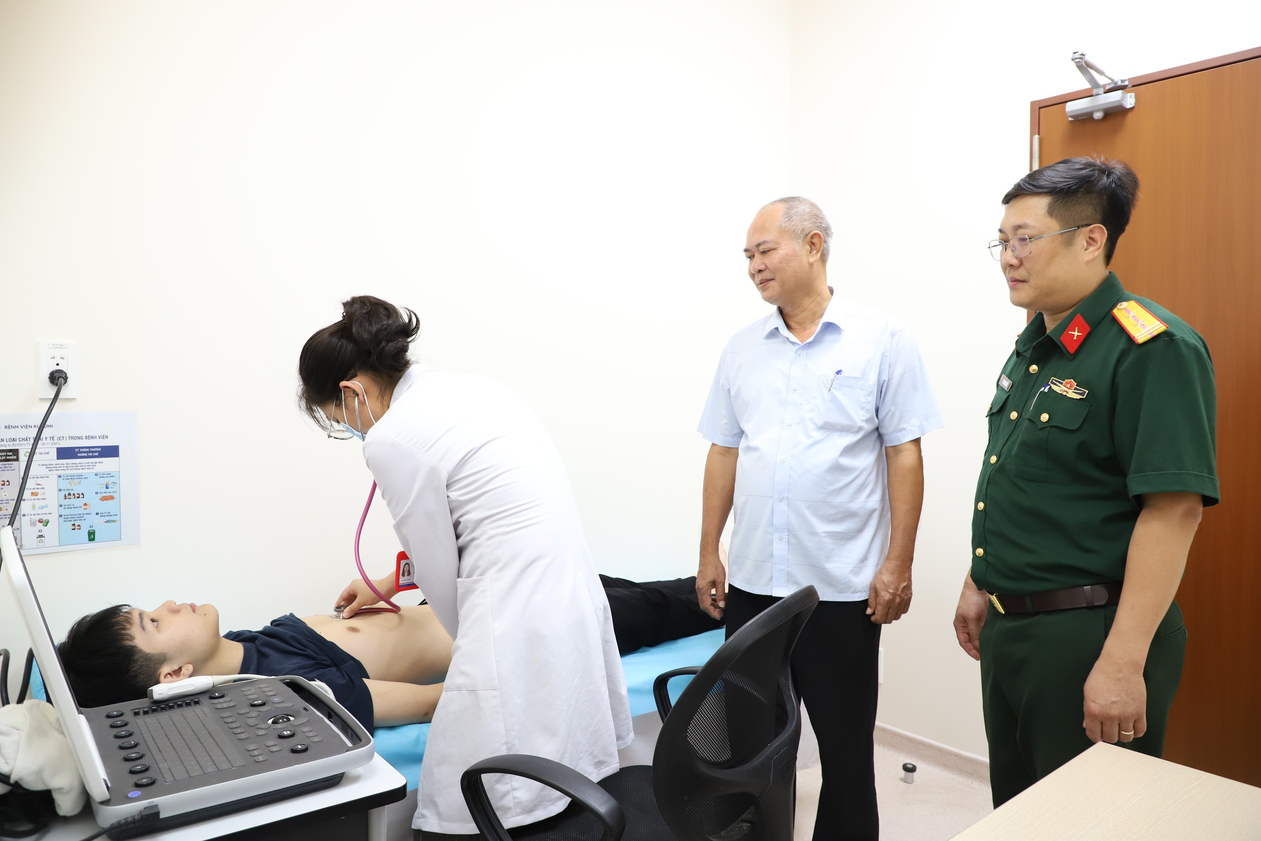 Khám sàng lọc tim
