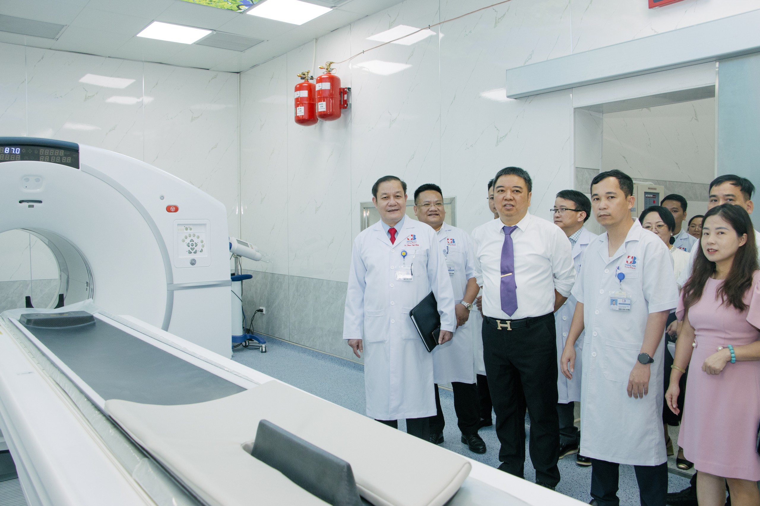 Nâng Cao Chất Lượng Điều Trị Ung Thư- Ảnh 2.