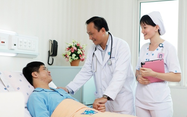 Bộ Y tế: Không quy định 'cứng' mỗi người bệnh phải được khám tối thiểu 6 phút - Ảnh 2.