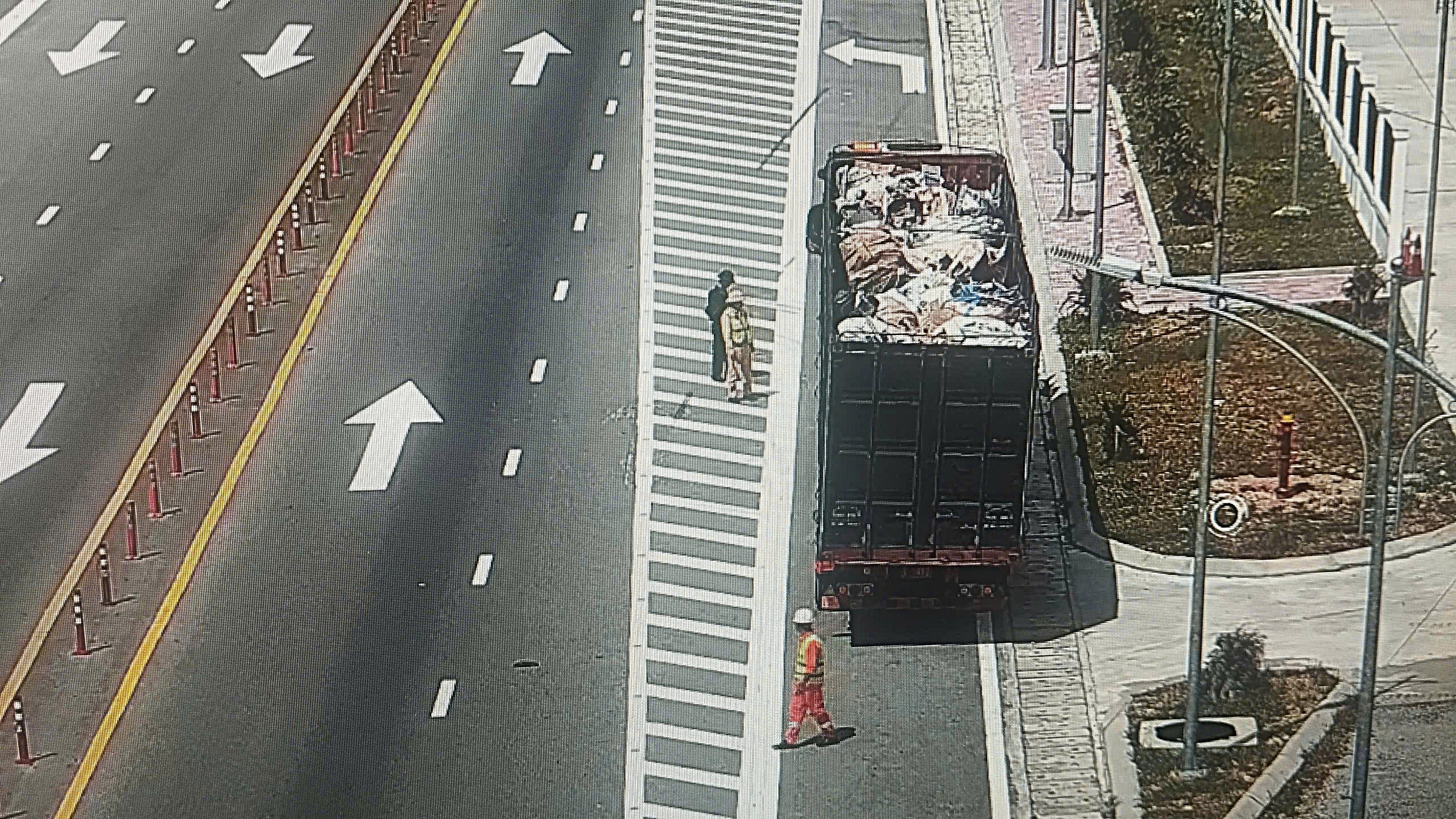 Nguyên Nhân Hàng Loạt Ô Tô Bị Thủng Lốp Trên Cao Tốc: Điều Tra Và Giải Pháp