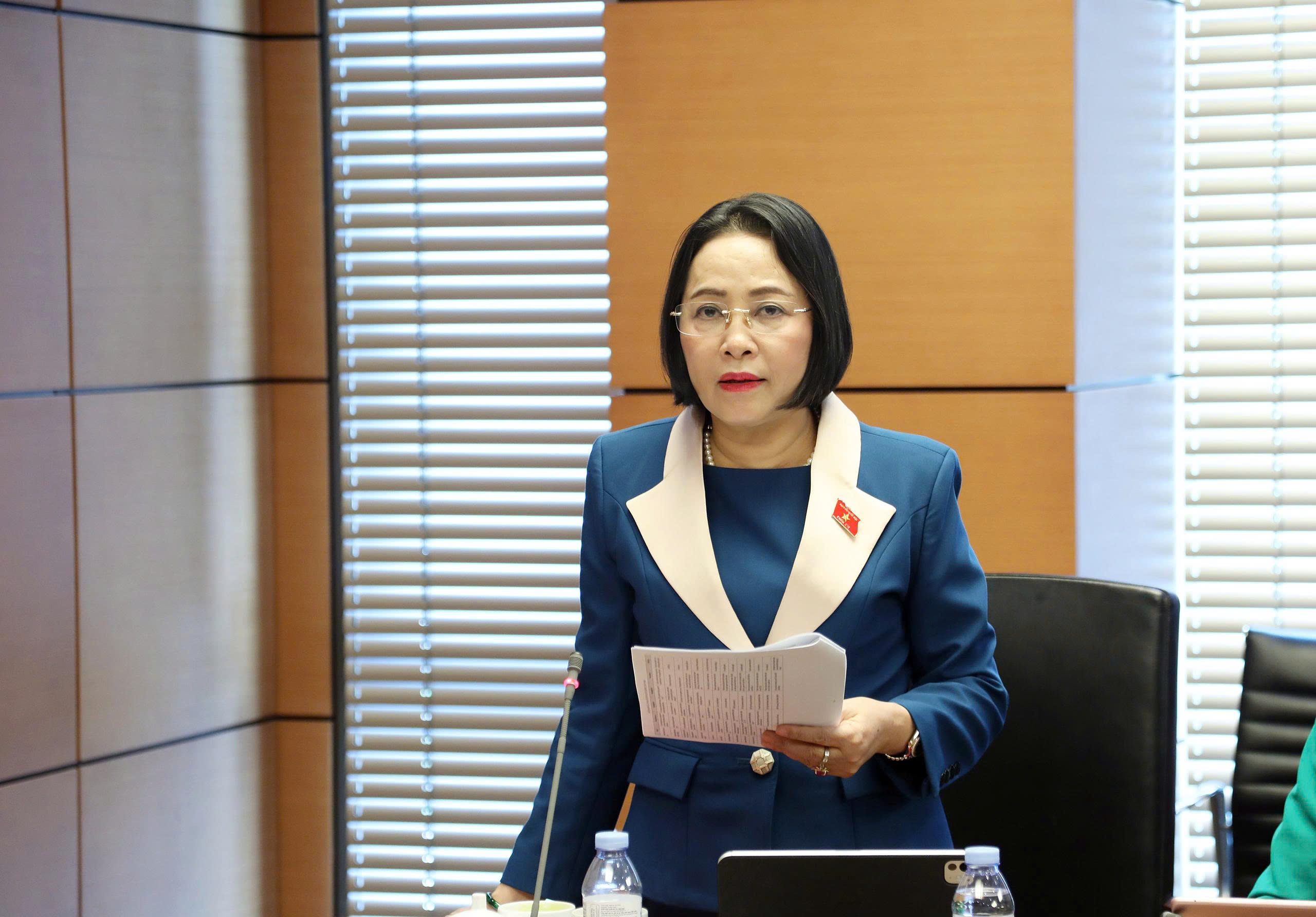 Nâng tuổi sĩ quan dự bị cần đi kèm tiêu chí về sức khỏe, chuyên môn - Ảnh 2.