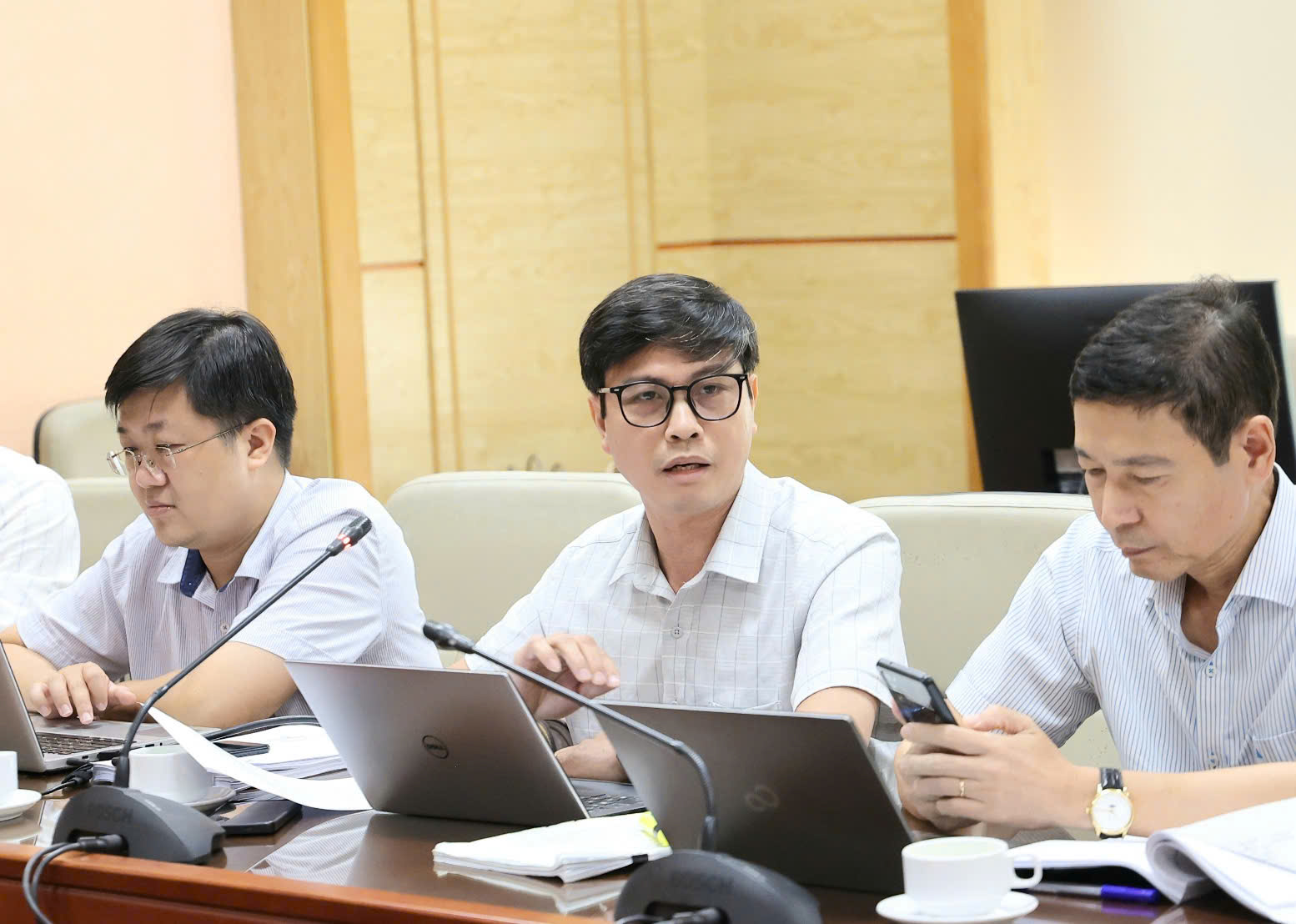 Bộ Y tế thúc đẩy tiến độ hoàn thiện dự thảo Đề án Quản lý chuỗi cung ứng thiết bị y tế - Ảnh 6.