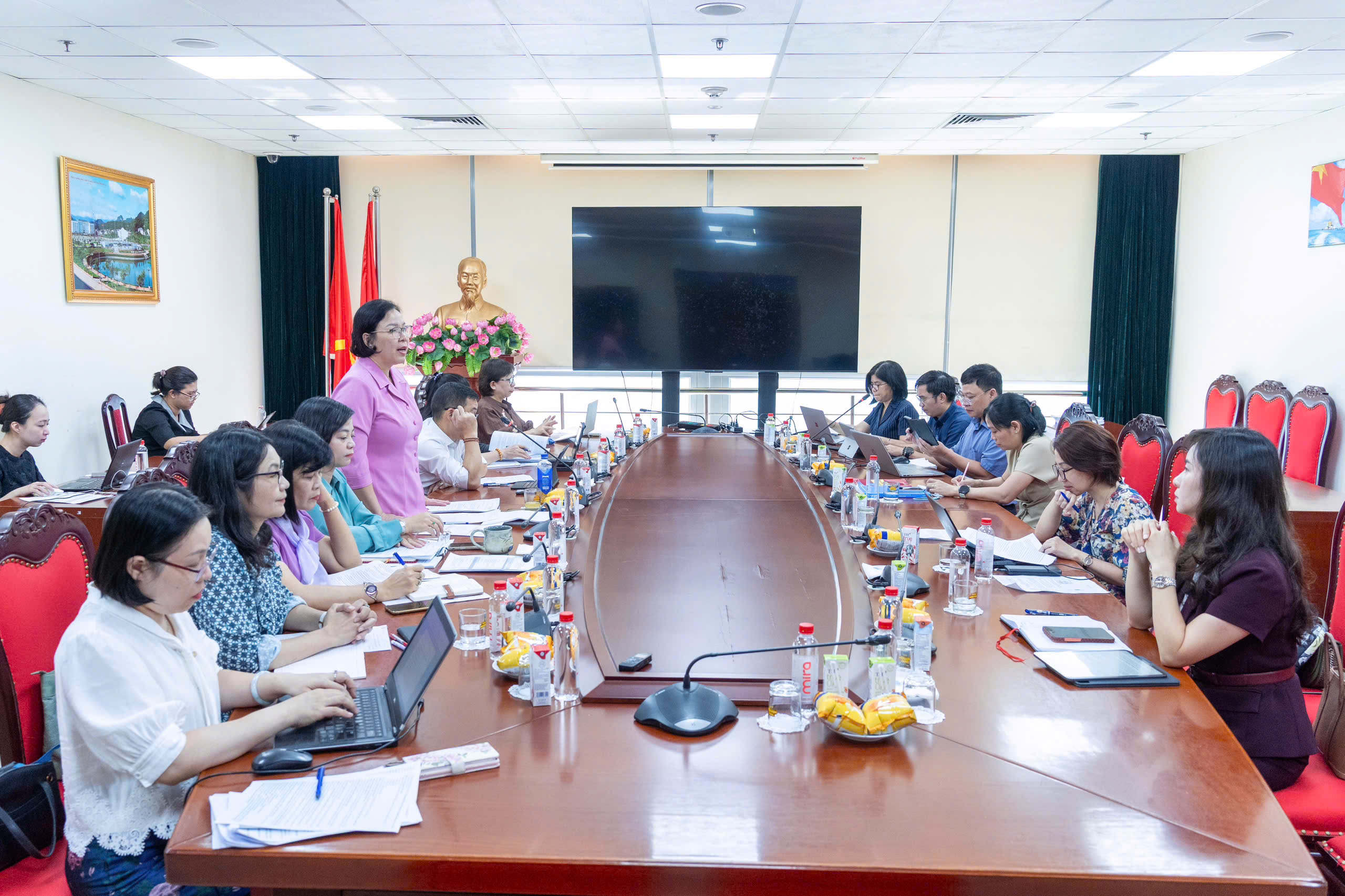 Đề xuất bổ sung 'an toàn tinh thần' vào Luật An toàn, vệ sinh lao động- Ảnh 1.