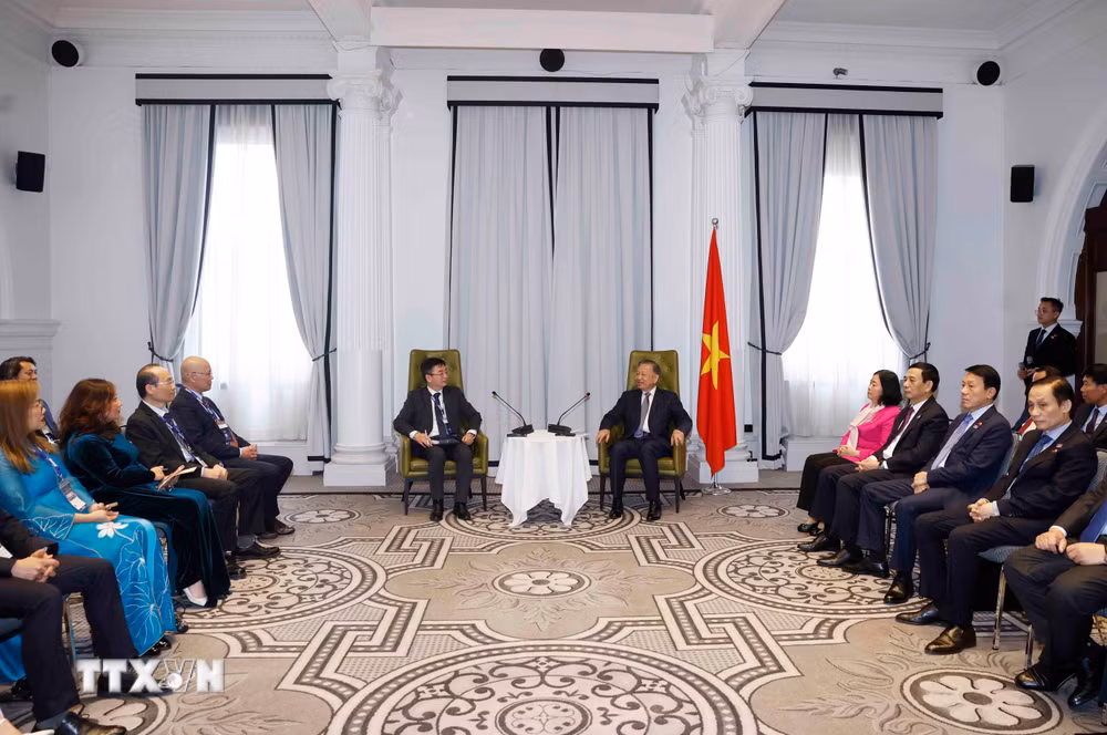Tổng Bí thư, Chủ tịch nước Tô Lâm tiếp trí thức, nhà khoa học tiêu biểu người Việt Nam tại Australia- Ảnh 2.
