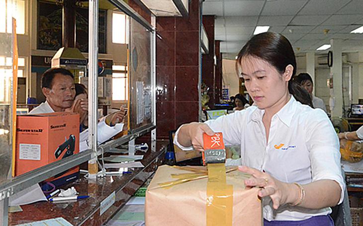 TPHCM tập trung chính sách hỗ trợ người nghèo - Ảnh 2.