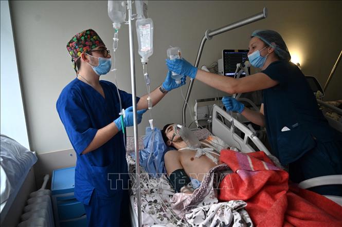 Tổn Thất Nghiêm Trọng Từ Cuộc Tấn Công Vào Kho Hàng Y Tế Tại Ukraine