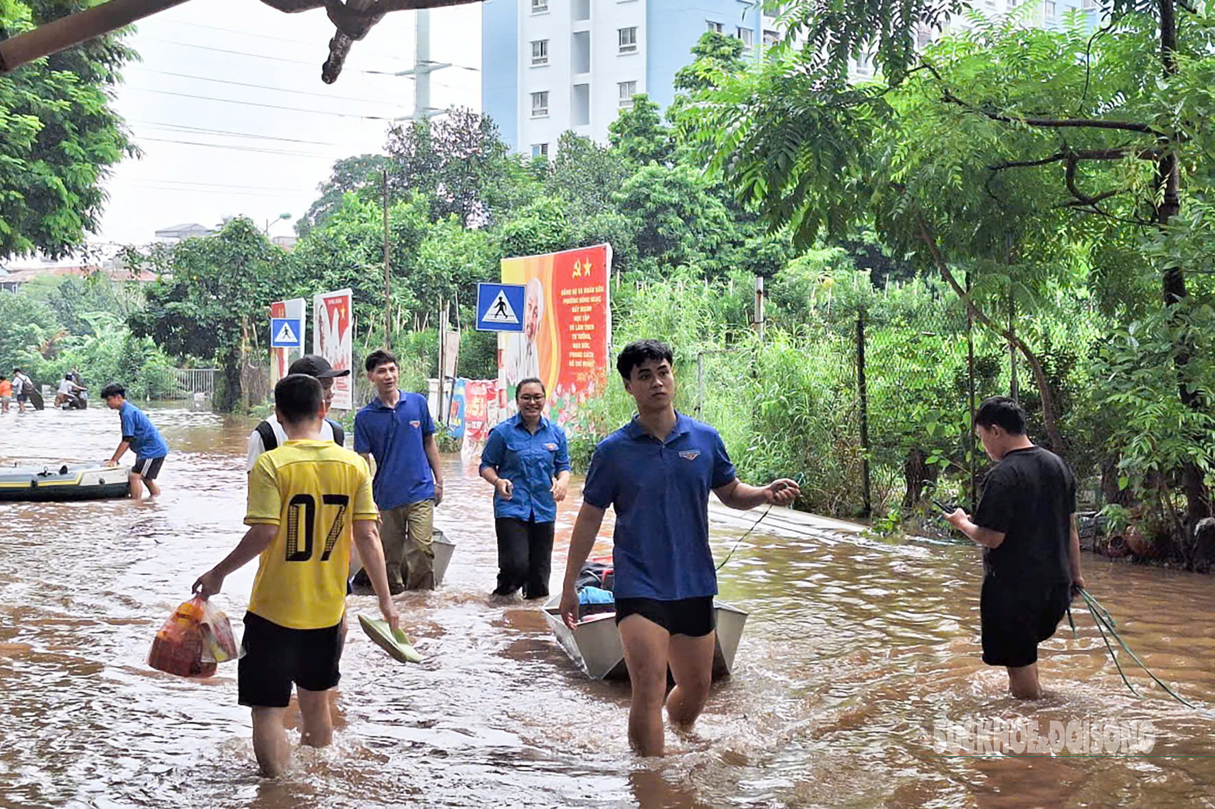 Miền Bắc Đối Mặt Với Mưa Lớn: Cảnh Báo Nguy Cơ Ngập Úng