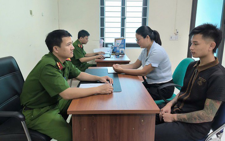 Đỗ Thanh Bình thuê 3 ô tô rồi mang đi cầm cố, bán lấy 650 triệu đồng- Ảnh 2.