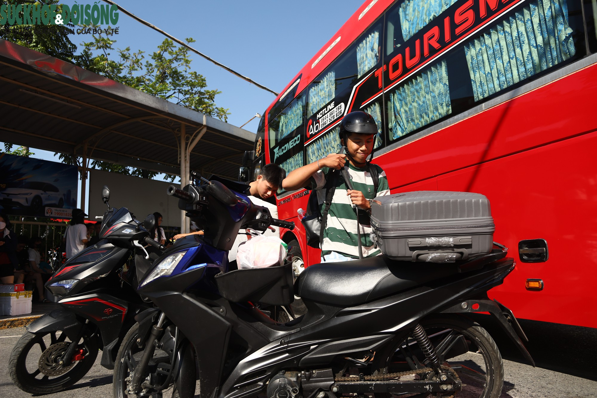 Khung Cảnh Nhộn Nhịp Tại Các Bến Xe Hà Nội Ngày Cuối Kỳ Nghỉ Quốc Khánh- Ảnh 4.